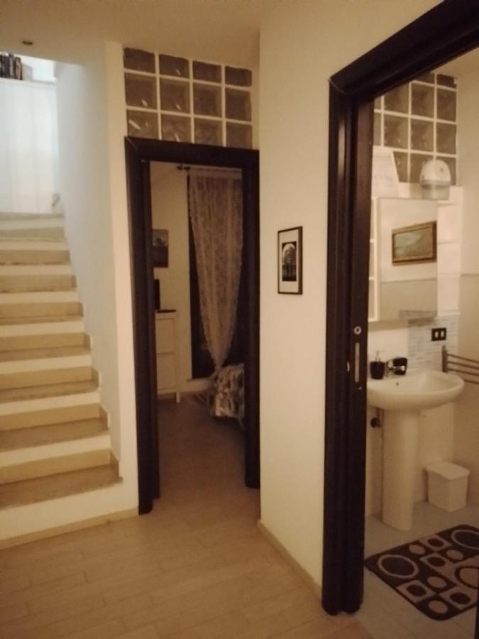 La Casa Dei Libri Villa Сутри Екстериор снимка
