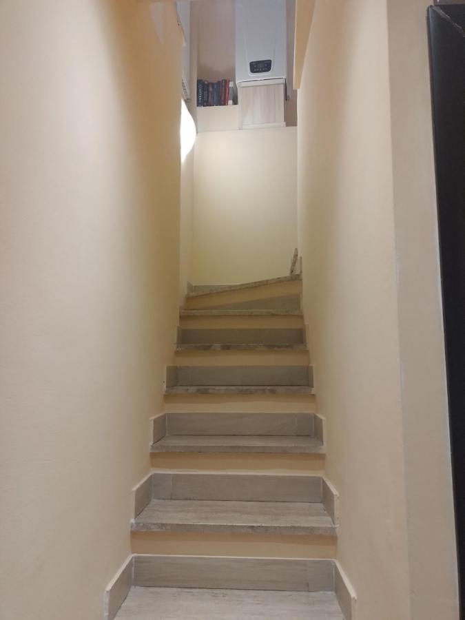 La Casa Dei Libri Villa Сутри Екстериор снимка
